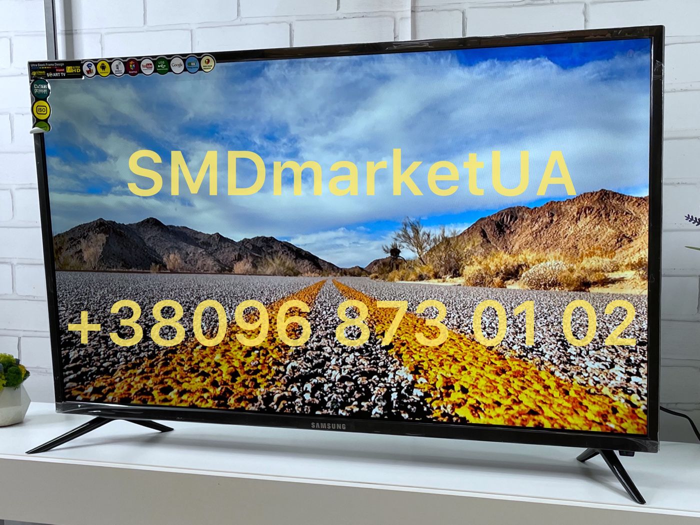 4K смарт телевізор SmartTV 42"107см UHDTV,LED IPTV